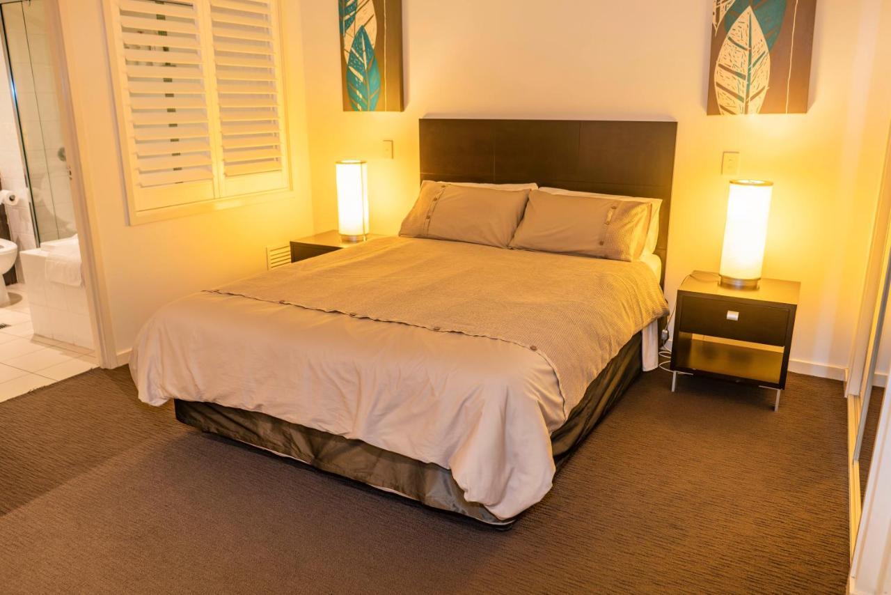 Marina View Apartment Airlie Beach Exteriör bild